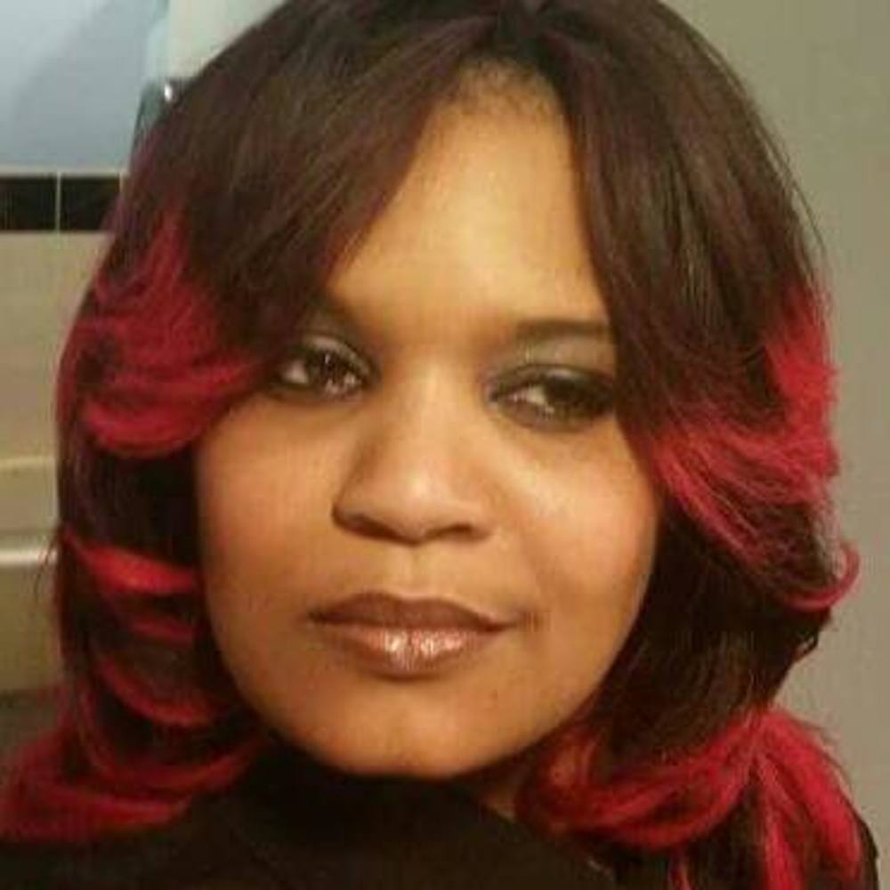 Meet your Posher, Karmella